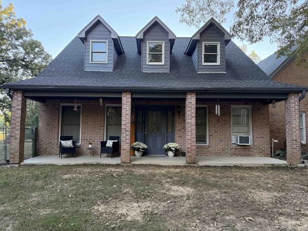 1125 WALTON RD, Bolivar, TN 38008