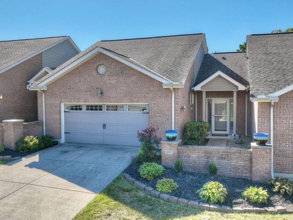 1865 Quarry Oaks Drive, Florence, KY 41042