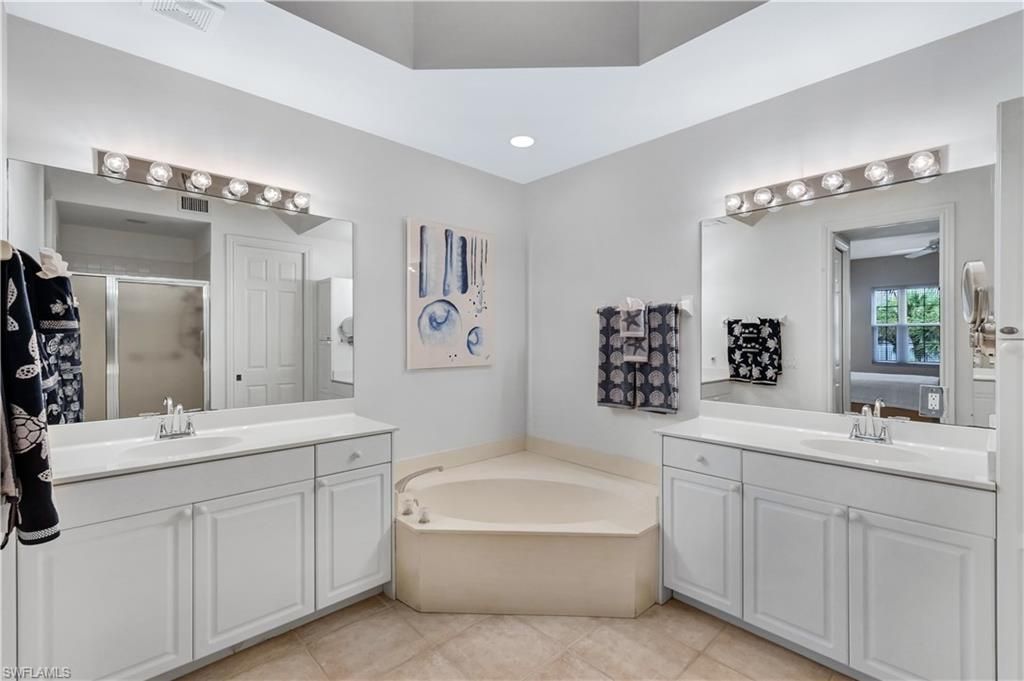 820 Bentwater Cir , Unit 101, Naples, FL 34108 Photo