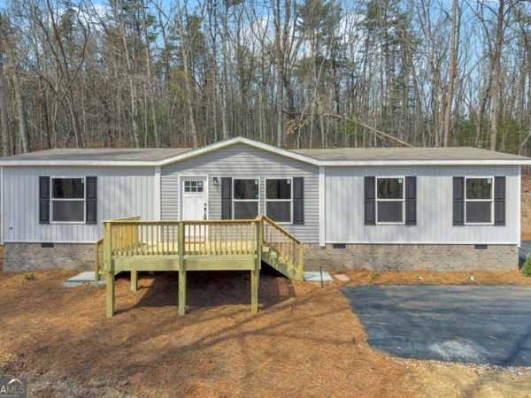 136 Poplar Drive, Dawsonville, GA 30534