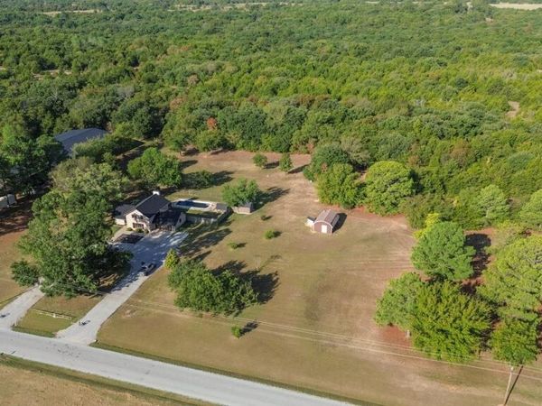 5148 N Enville Road, Marietta, OK 73448