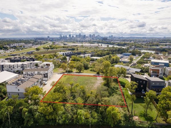103 Fern Ave , Nashville, TN 37207