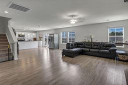 535 Silverbow Drive photo 4