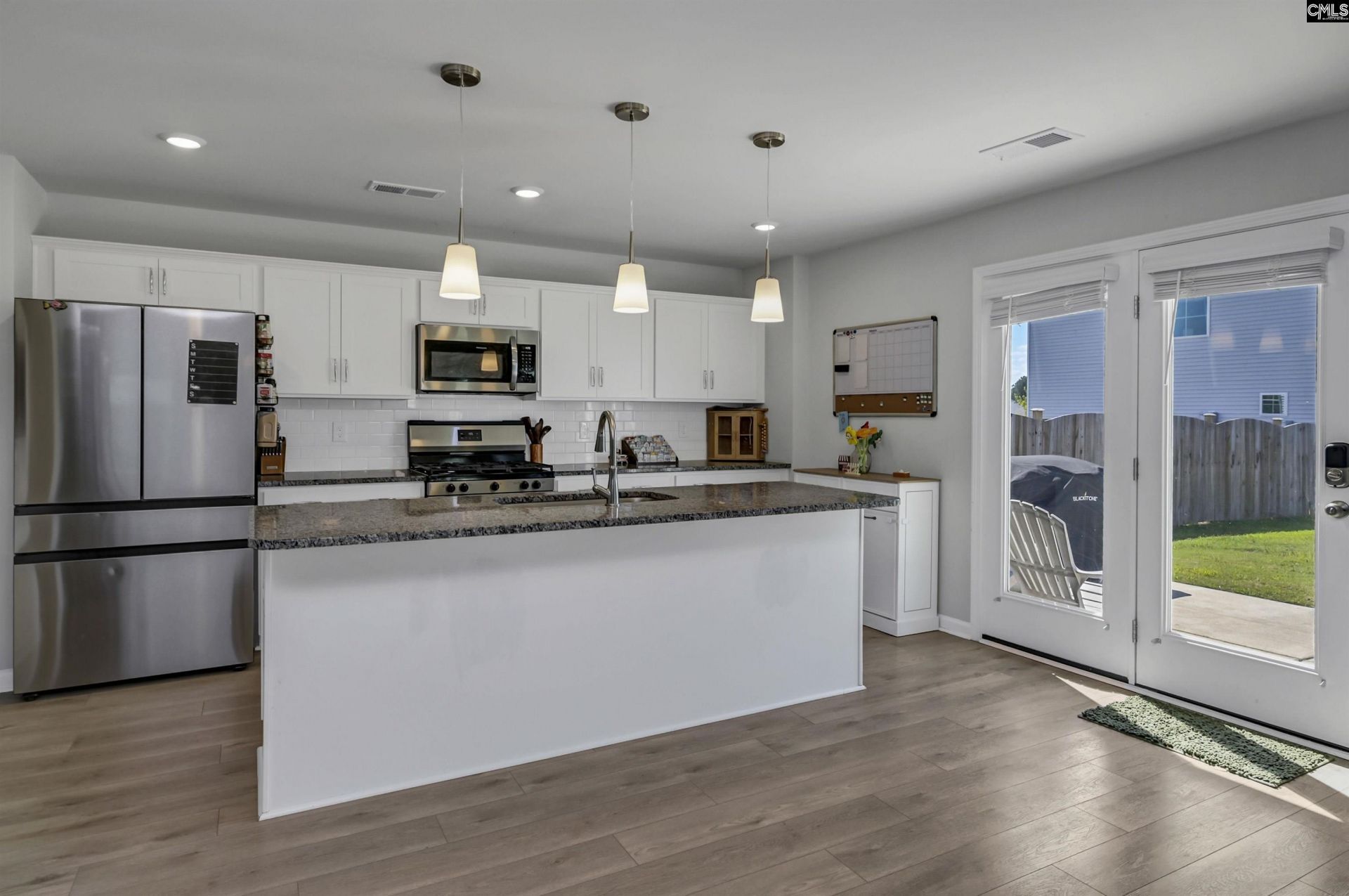 535 Silverbow Drive Photo 6