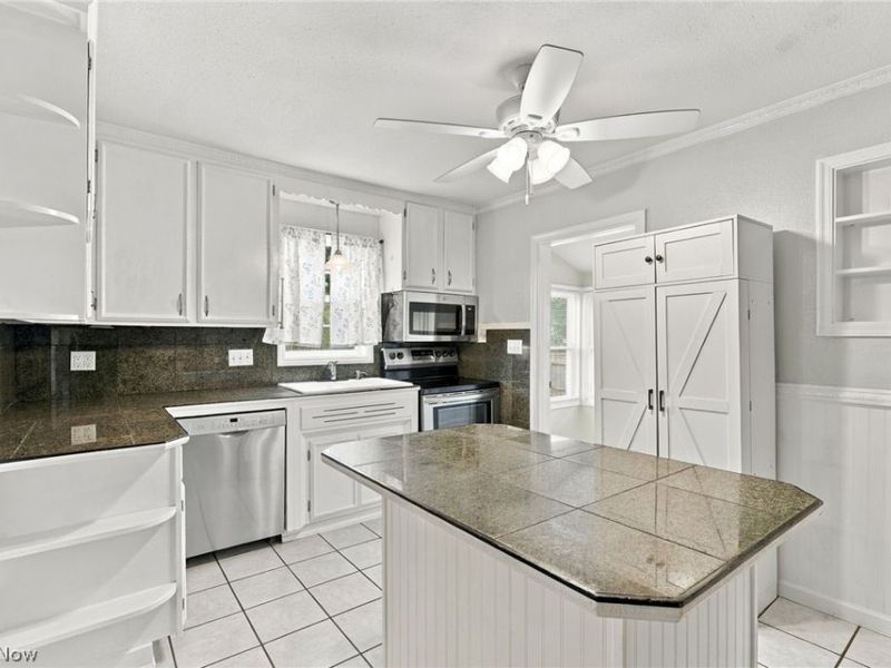 49 W 8th Street, Dresden, OH 43821 Photo 10