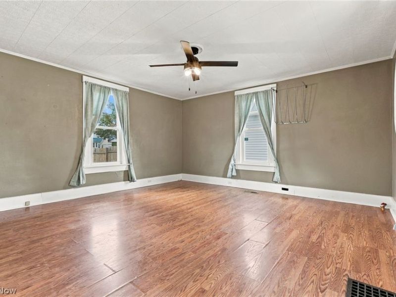 49 W 8th Street, Dresden, OH 43821 Photo 3