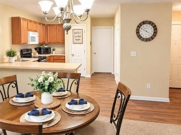 7783 PLAYSCHOOL Lane, Jacksonville, FL 32210