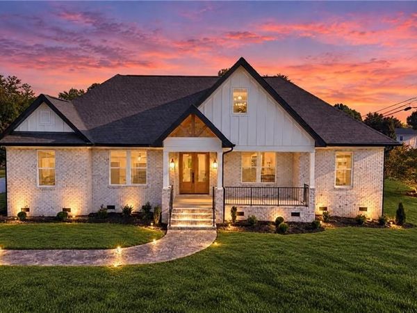 122 Manteo Road, Lexington, NC 27292