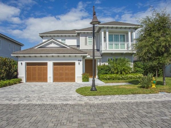 918 Surfsedge Way , Indian River Shores, FL 32963