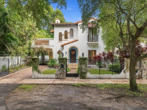 421 Sarto Ave , Coral Gables, FL 33134