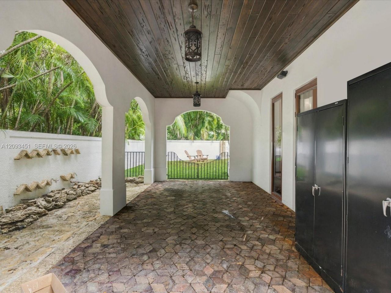 421 Sarto Ave , Coral Gables, FL 33134 Photo