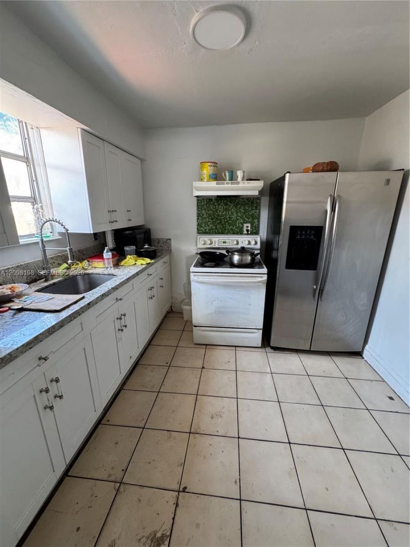 609 NW 58th Ave , Miami, FL 33126 Photo