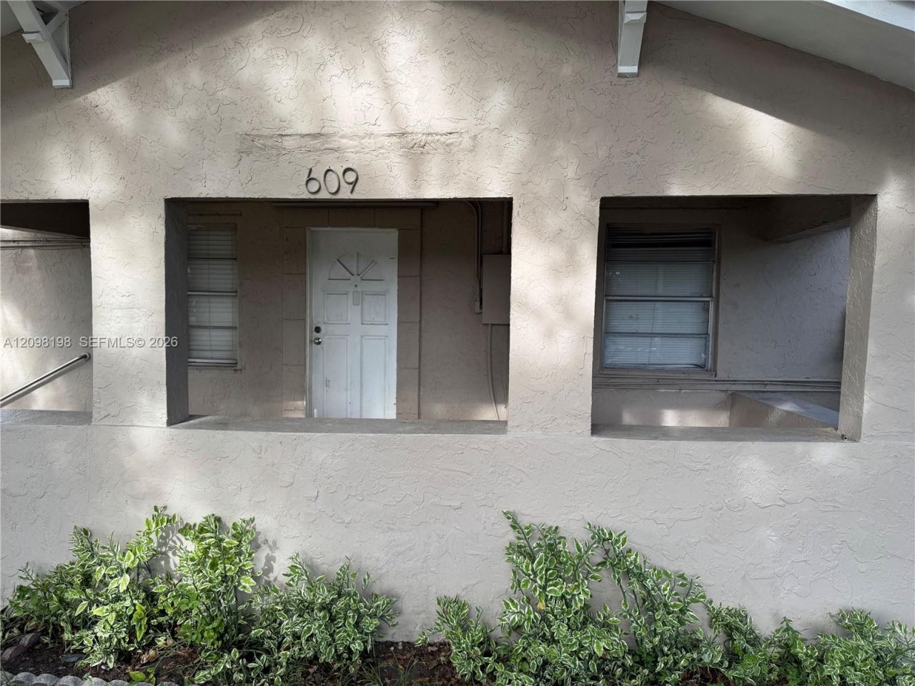 609 NW 58th Ave , Miami, FL 33126 Photo