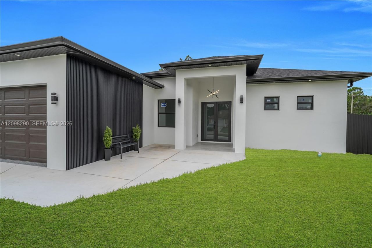 710 Almelia St E, Lehigh Acres, FL 33974 Photo