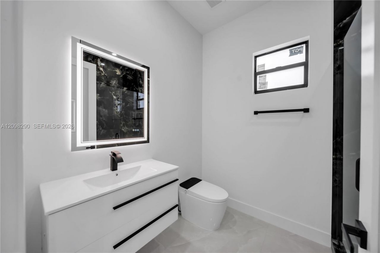 710 Almelia St E, Lehigh Acres, FL 33974 Photo