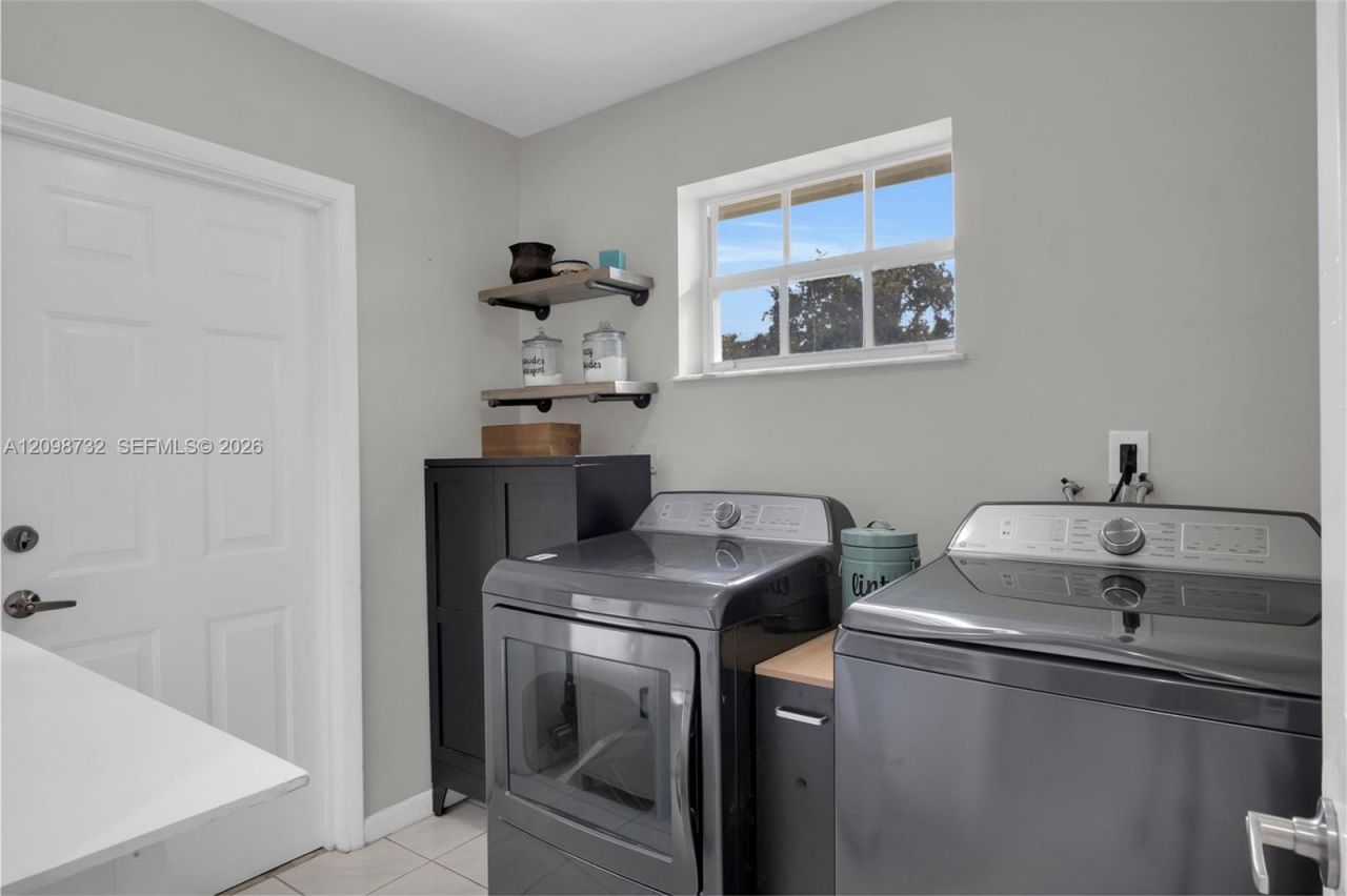 16401 SW 82nd Ave , Palmetto Bay, FL 33157 Photo