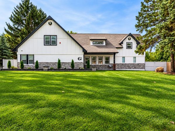 8454 S 85th Court , Hickory Hills, IL 60457