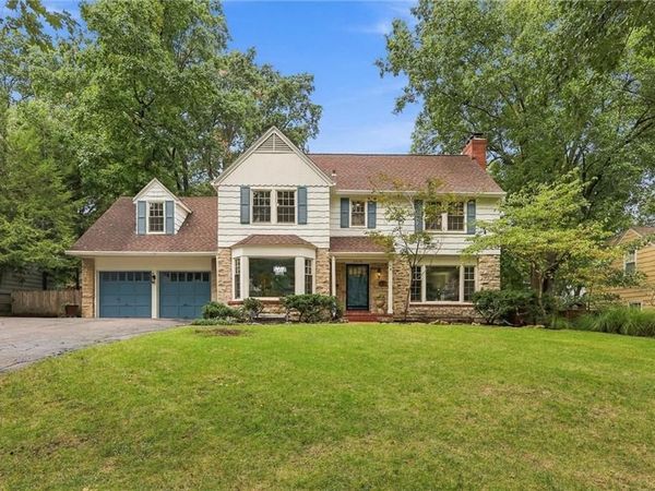 2518 Tomahawk Road, Mission Hills, KS 66208