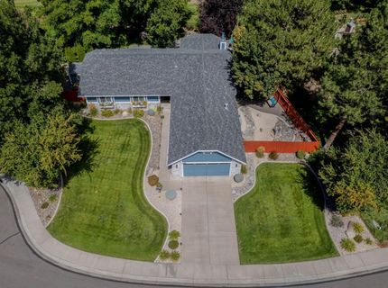 1036 Wisteria Drive, Minden, NV 89423 Photo