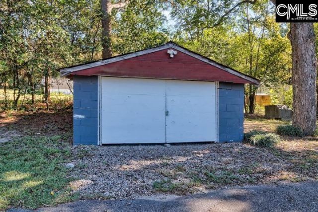 403 Gator Road  Photo 9