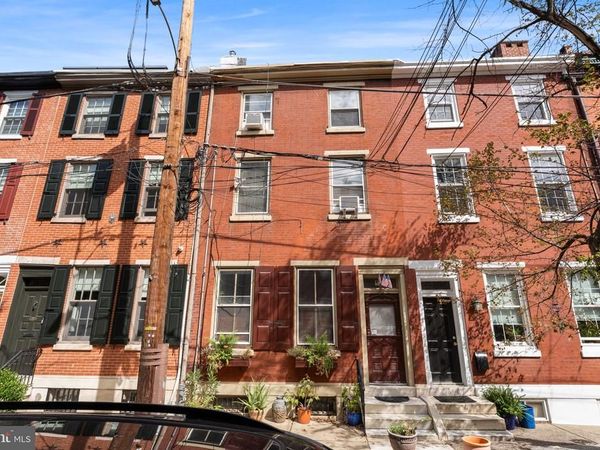 131 PEMBERTON STREET, PHILADELPHIA, PA 19147