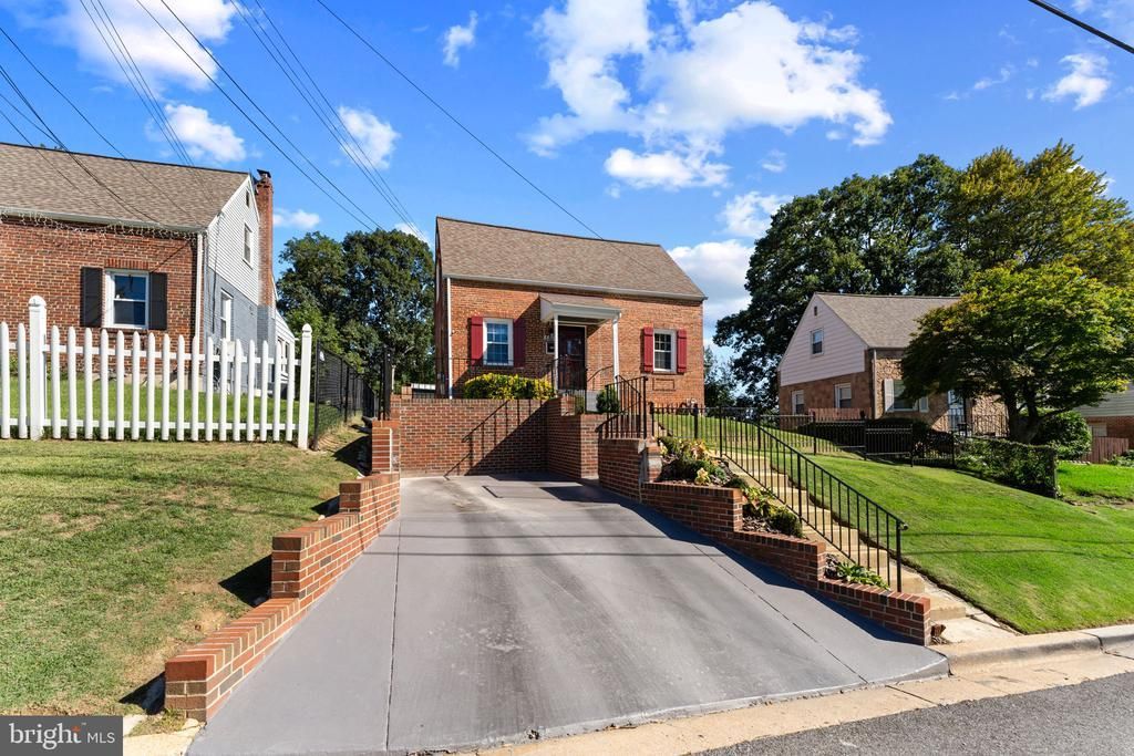 5531 VOLTA AVENUE, BLADENSBURG, MD 20710