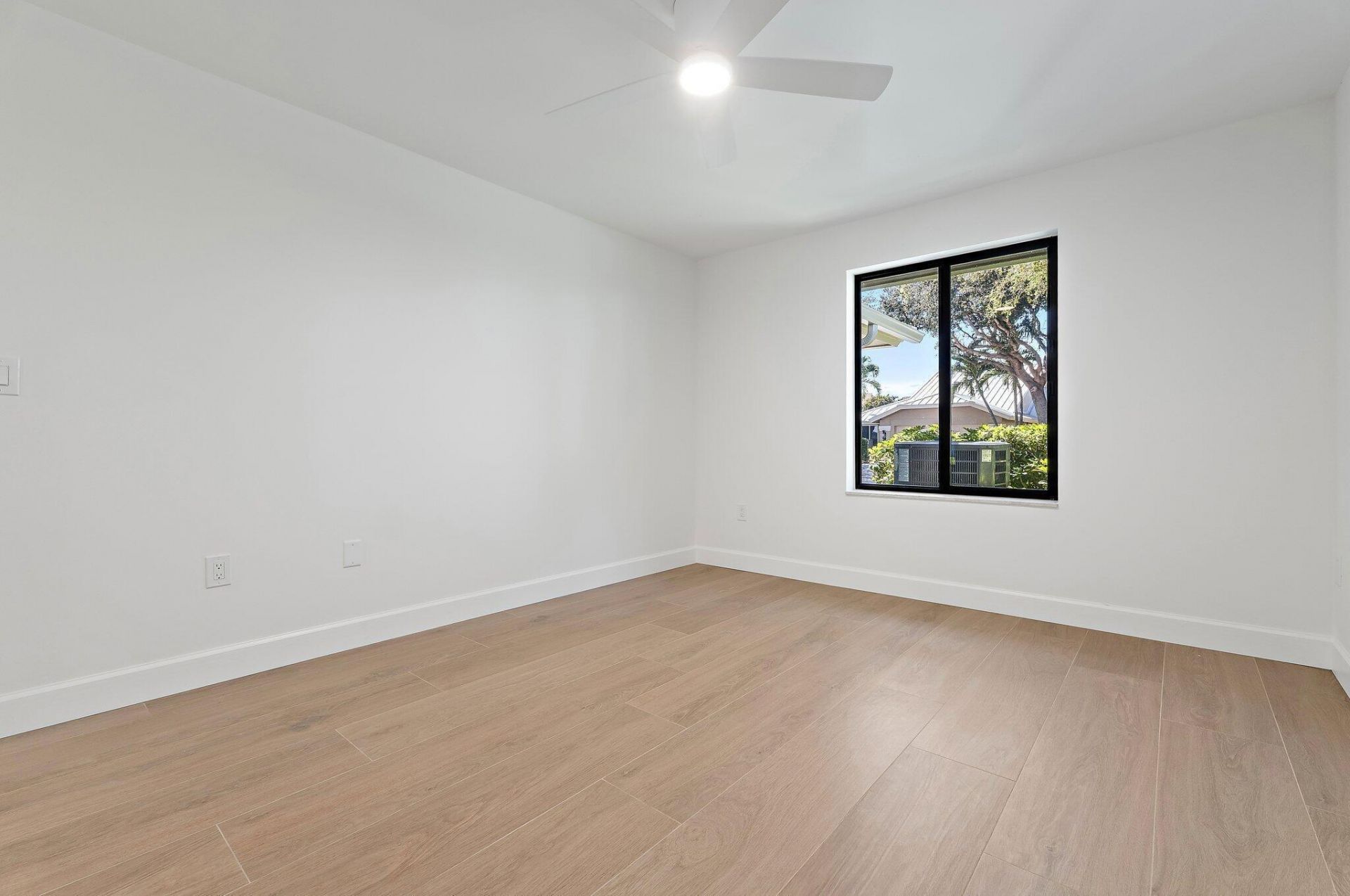 139 Sand Pine Drive, Jupiter, FL 33477 Photo
