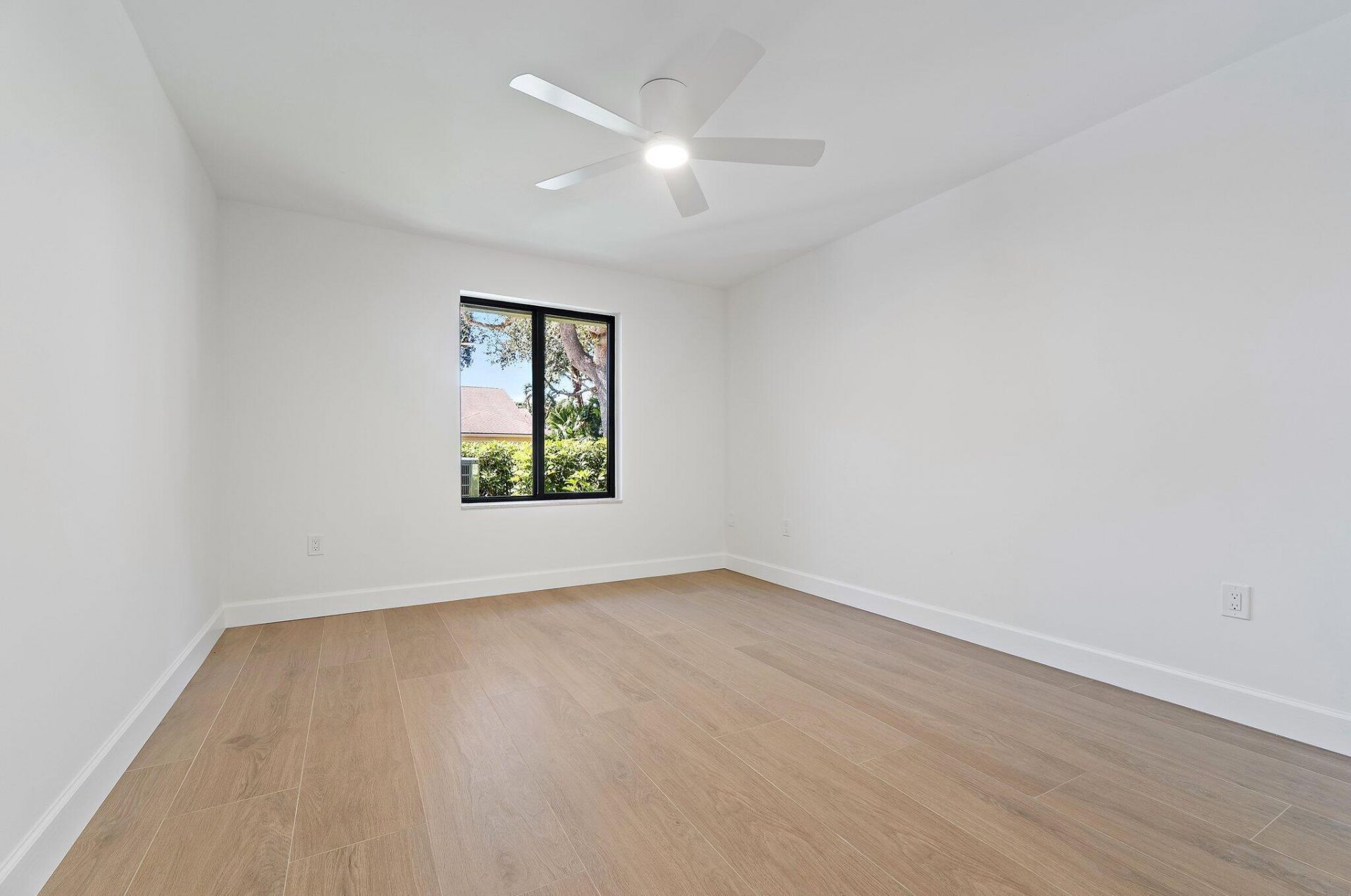 139 Sand Pine Drive, Jupiter, FL 33477 Photo