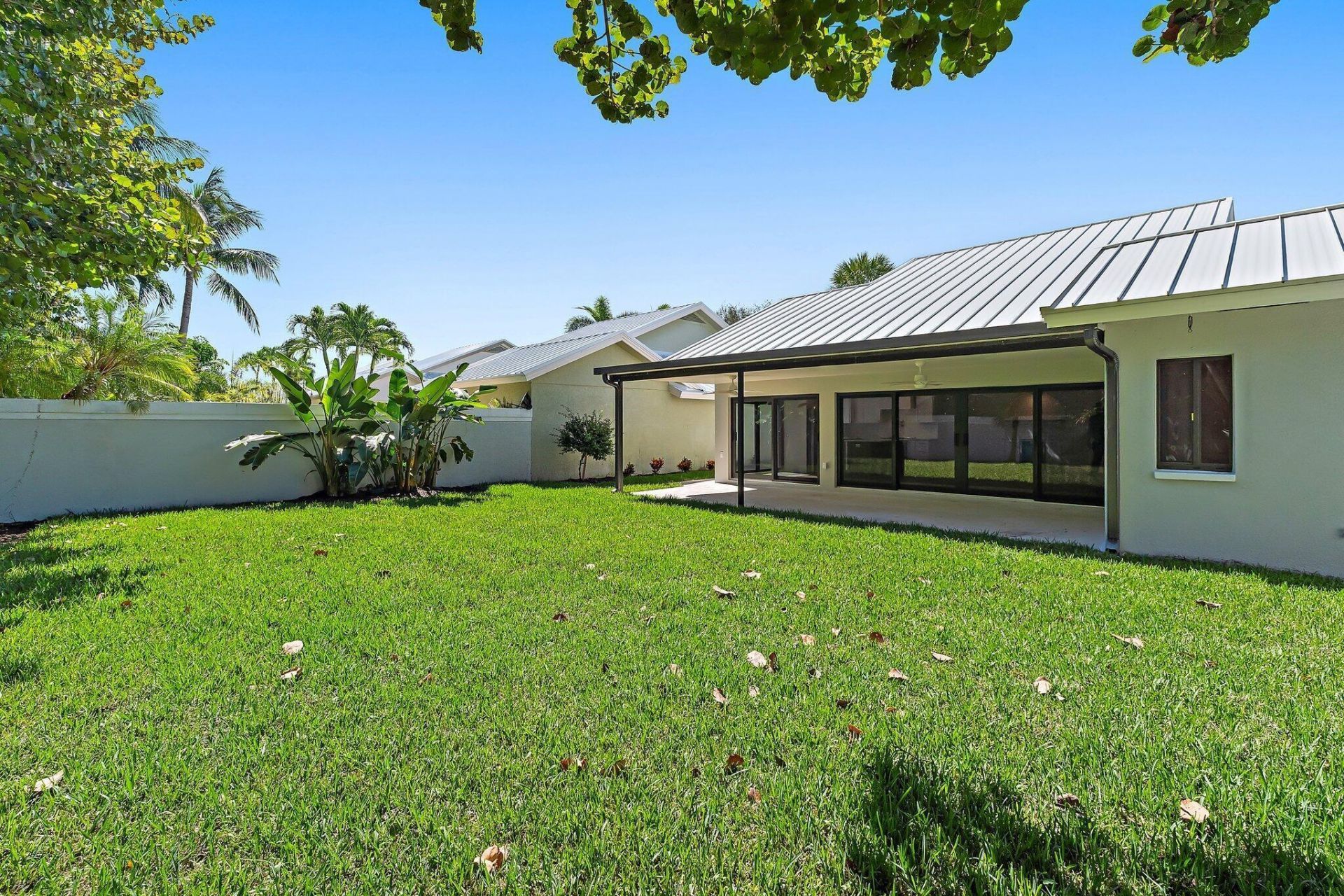 139 Sand Pine Drive, Jupiter, FL 33477 Photo