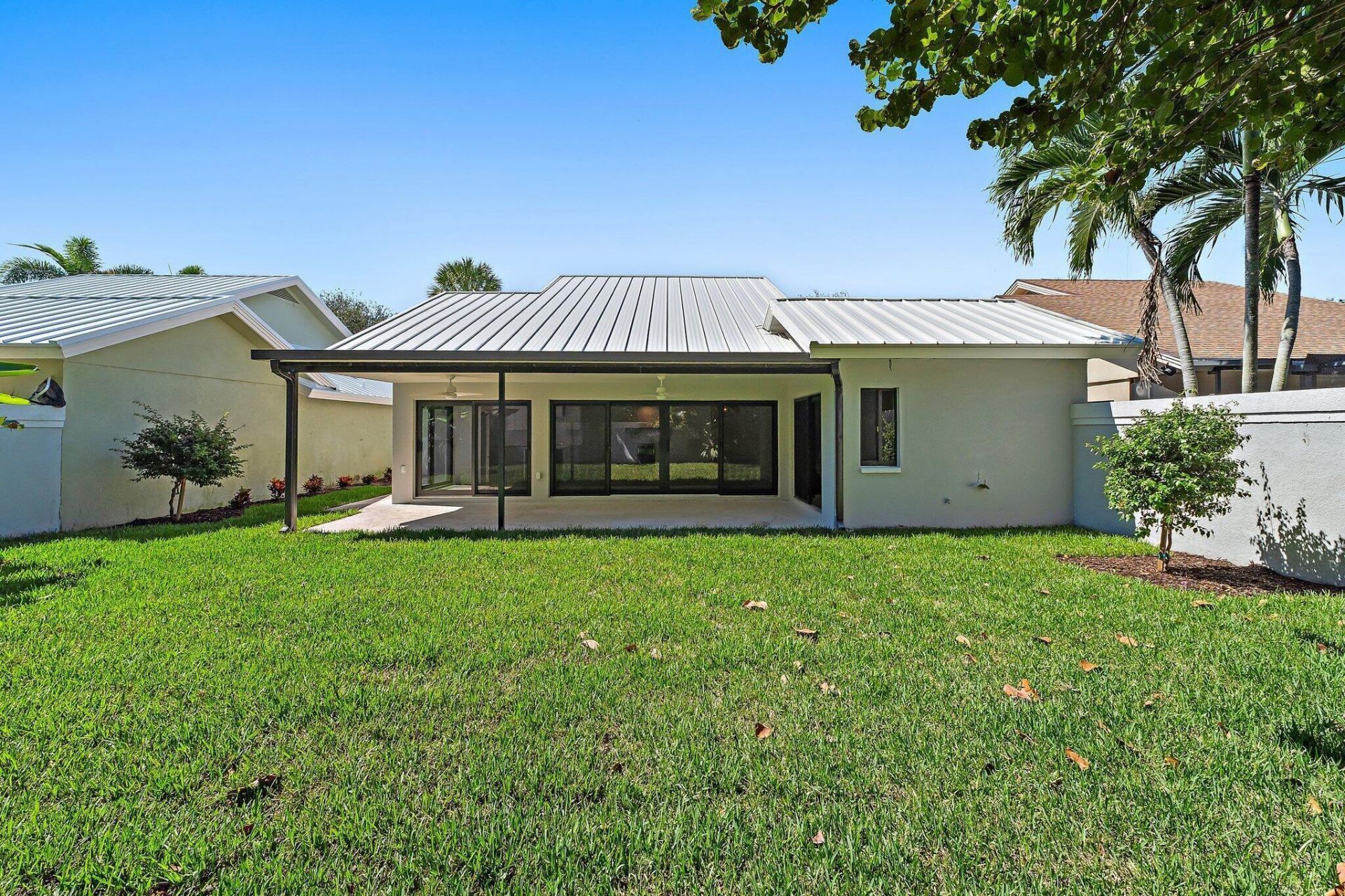 139 Sand Pine Drive, Jupiter, FL 33477 Photo
