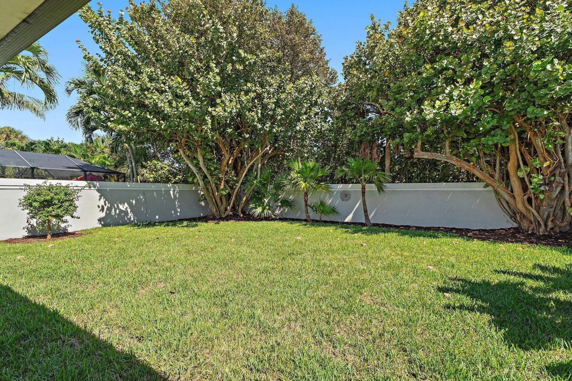 139 Sand Pine Drive, Jupiter, FL 33477 Photo