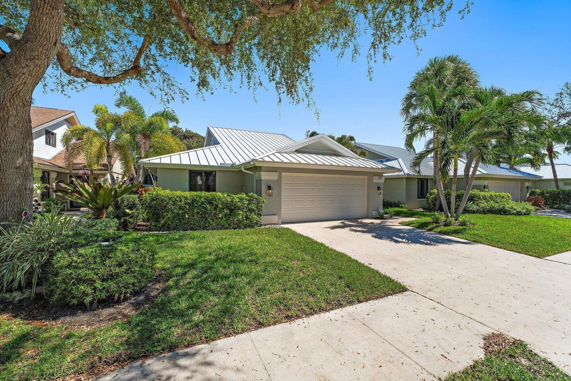 139 Sand Pine Drive, Jupiter, FL 33477 Photo