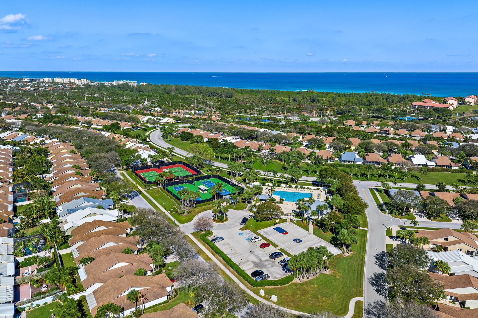 139 Sand Pine Drive, Jupiter, FL 33477 Photo