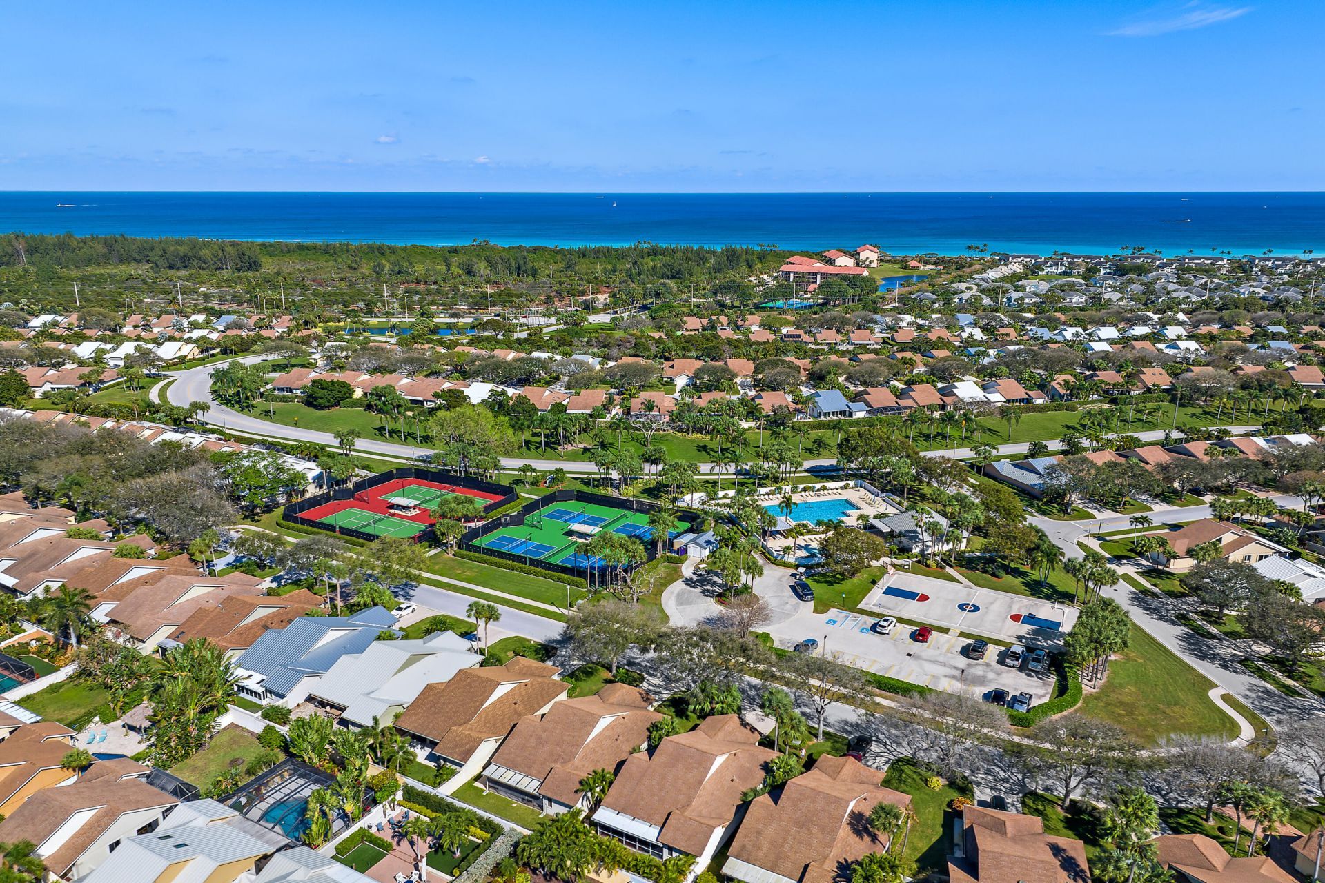 139 Sand Pine Drive, Jupiter, FL 33477 Photo