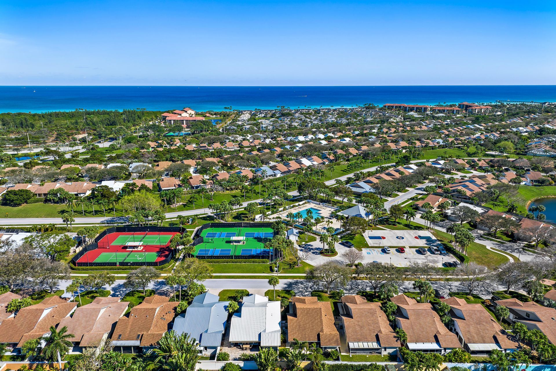 139 Sand Pine Drive, Jupiter, FL 33477 Photo