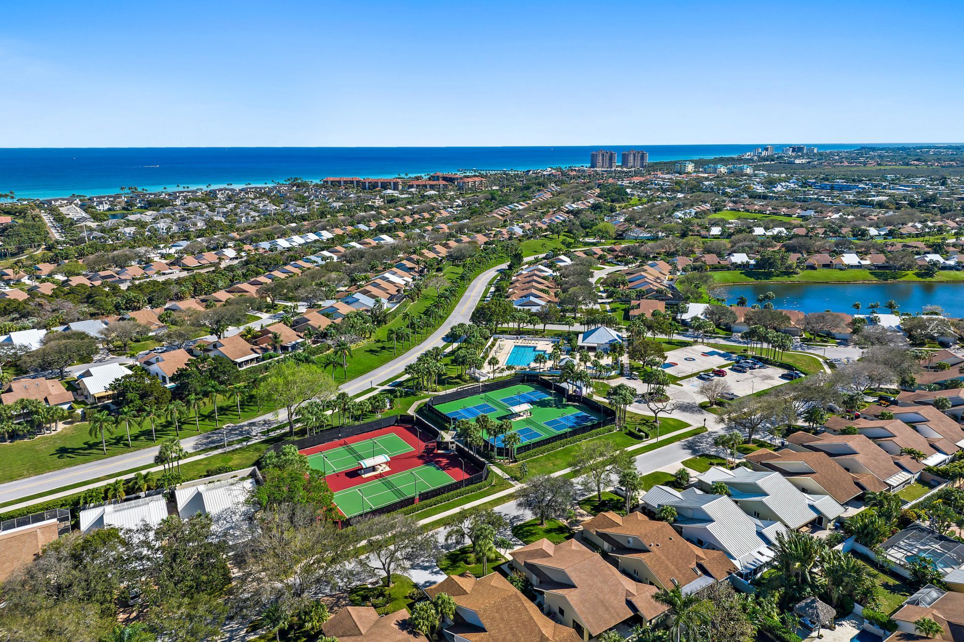 139 Sand Pine Drive, Jupiter, FL 33477 Photo