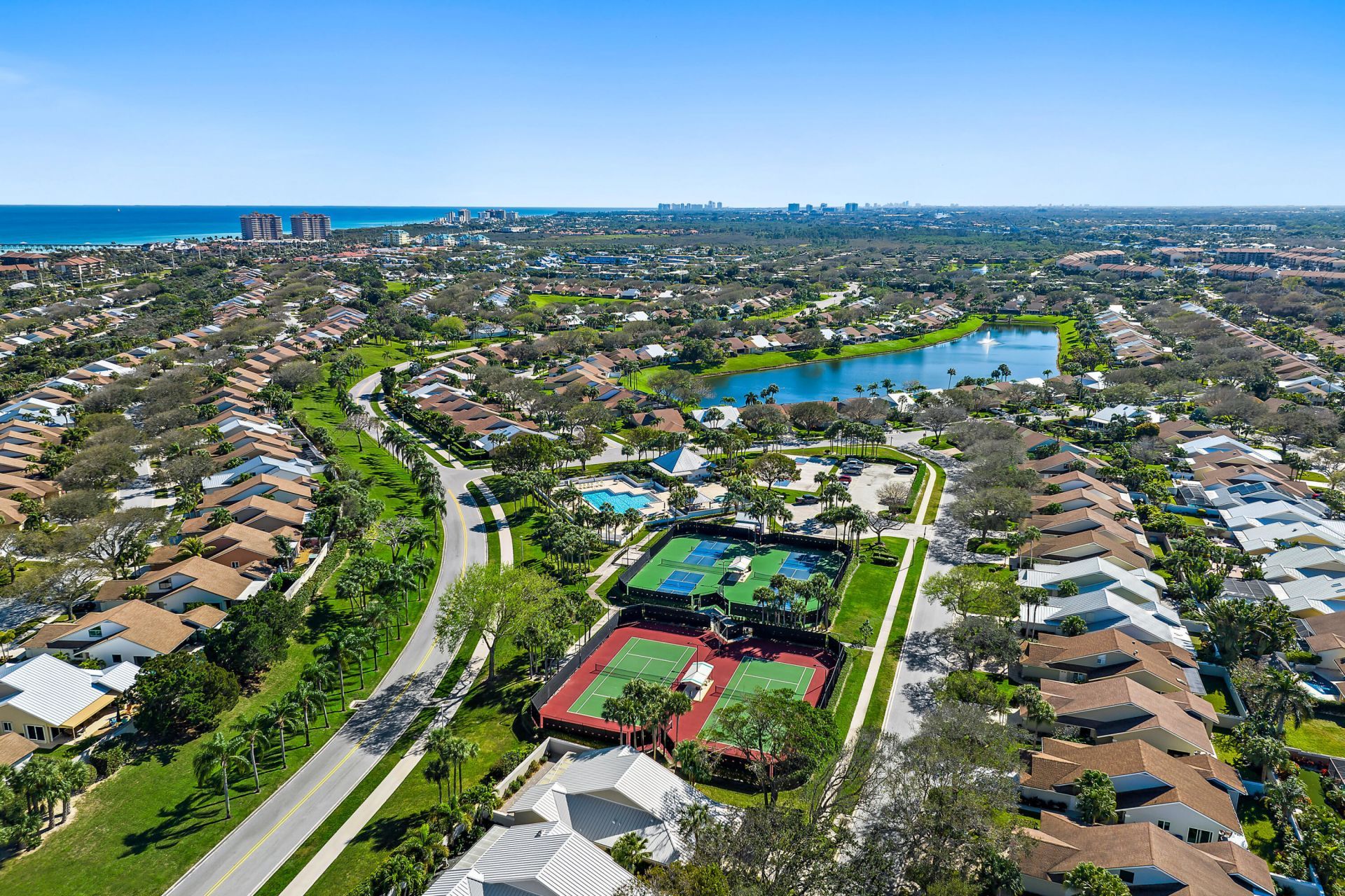 139 Sand Pine Drive, Jupiter, FL 33477 Photo