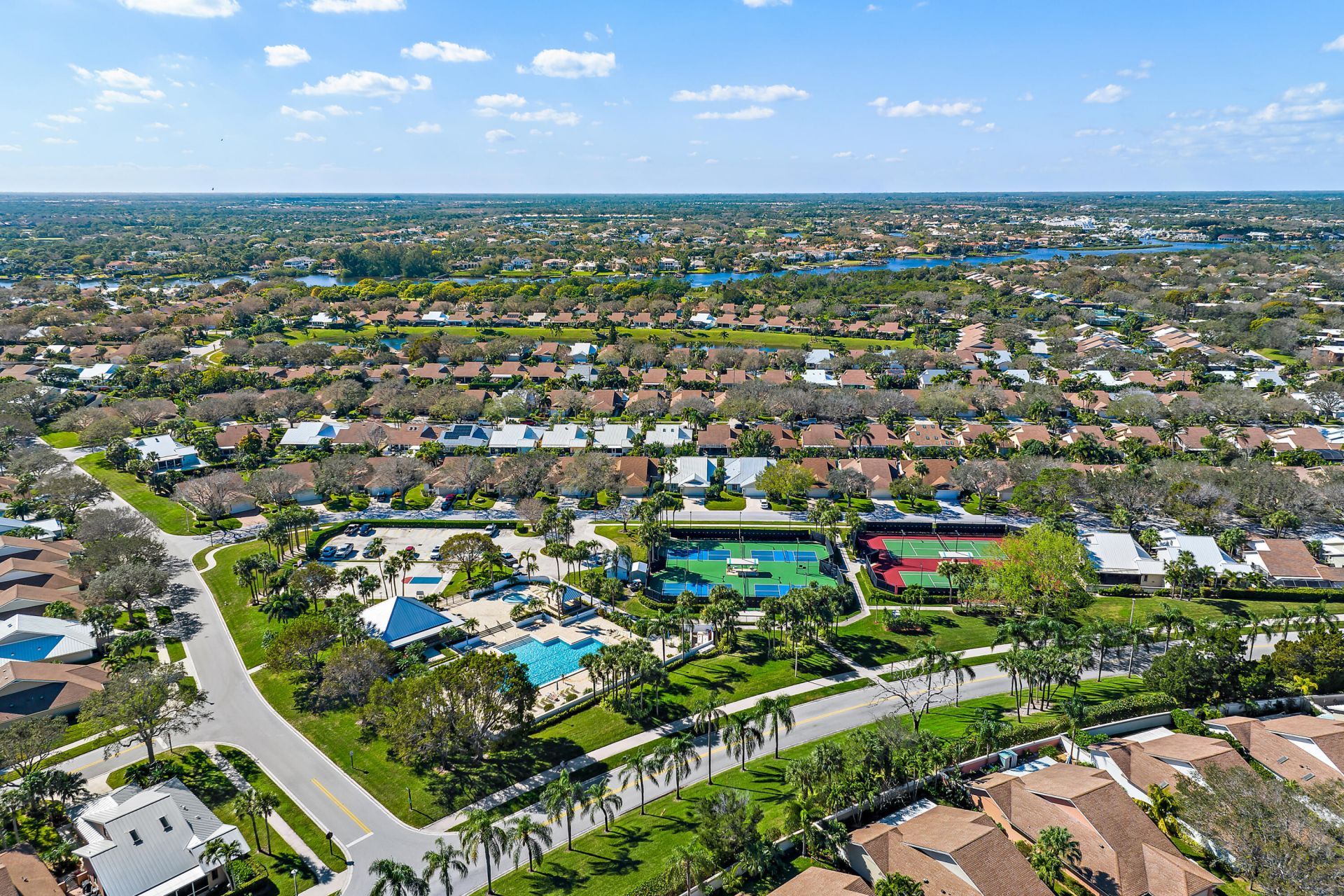 139 Sand Pine Drive, Jupiter, FL 33477 Photo