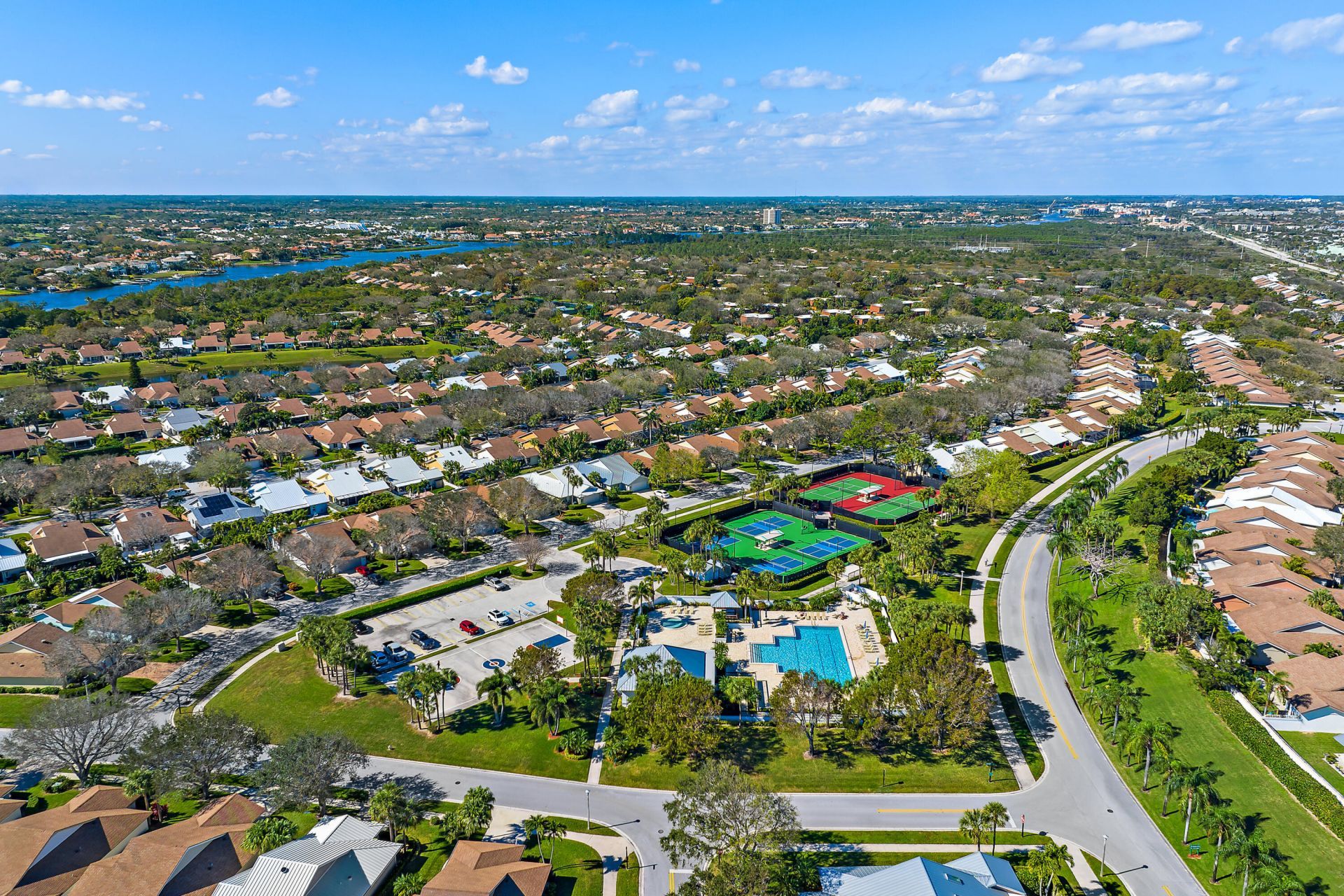 139 Sand Pine Drive, Jupiter, FL 33477 Photo