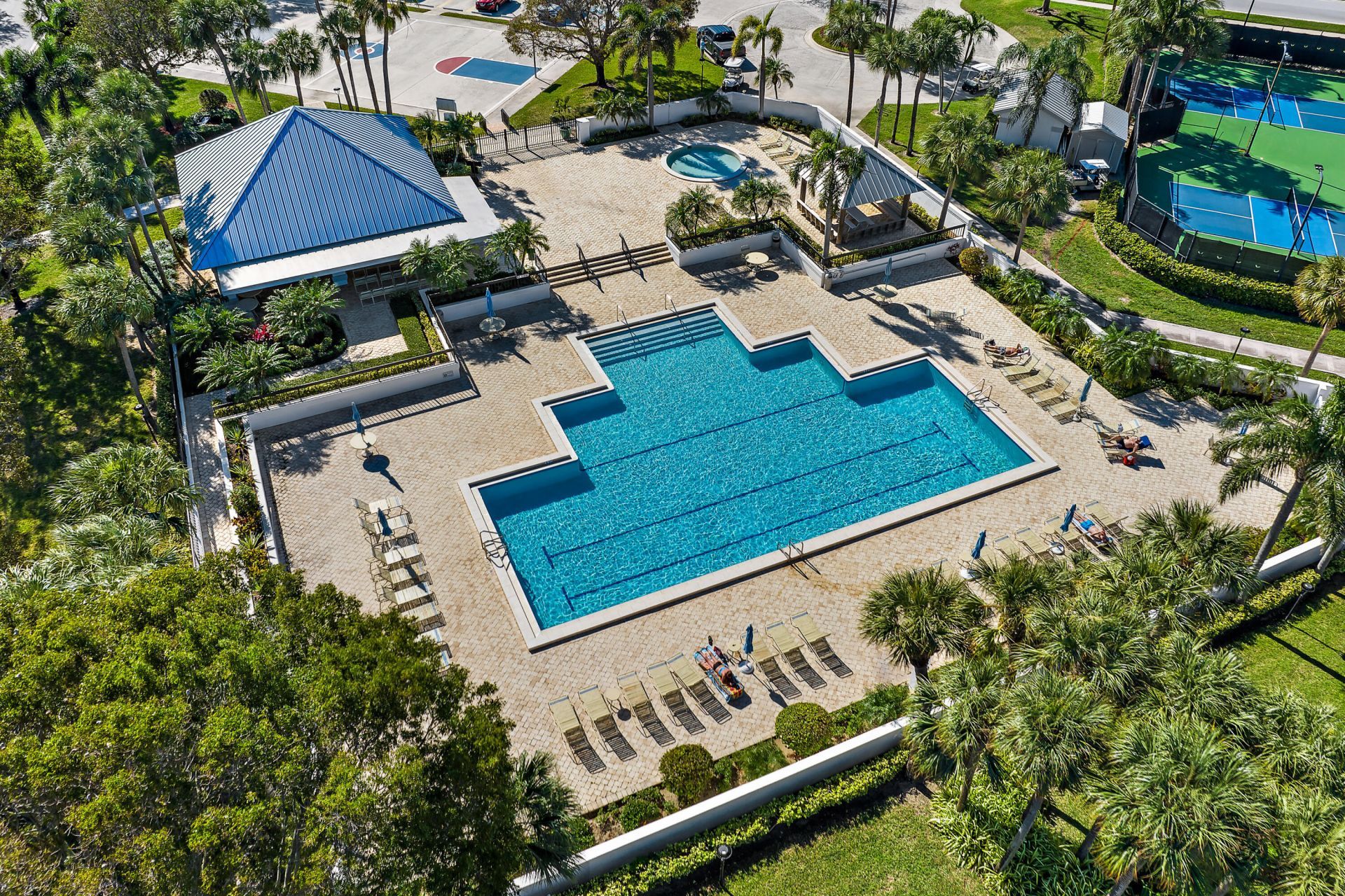 139 Sand Pine Drive, Jupiter, FL 33477 Photo