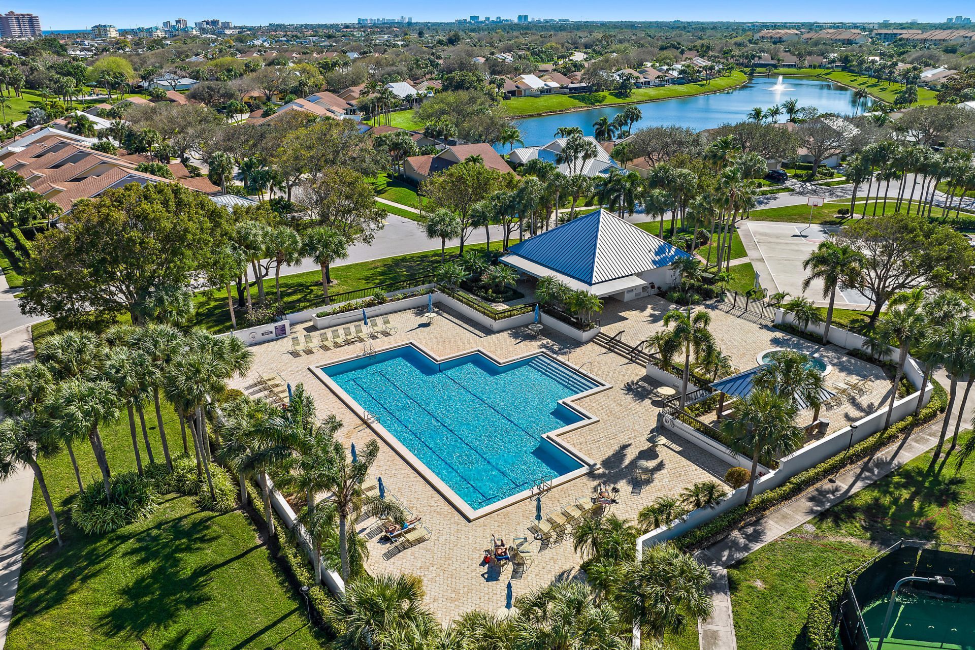 139 Sand Pine Drive, Jupiter, FL 33477 Photo
