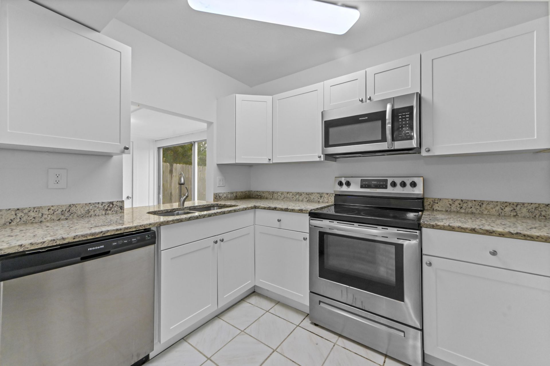 8600 Uranus Terrace, West Palm Beach, FL 33403 Photo