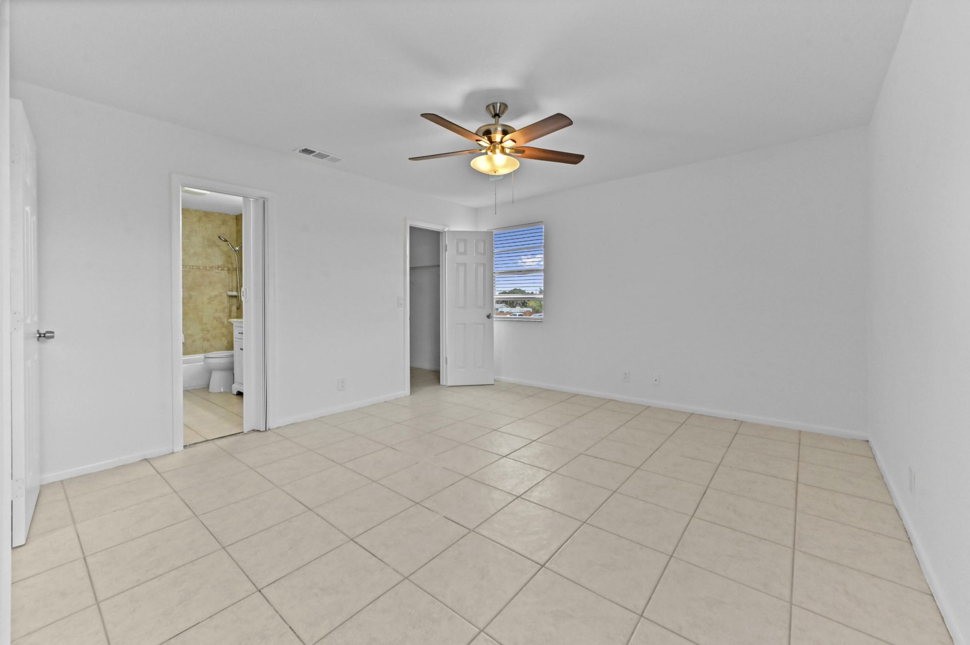 8600 Uranus Terrace, West Palm Beach, FL 33403 Photo
