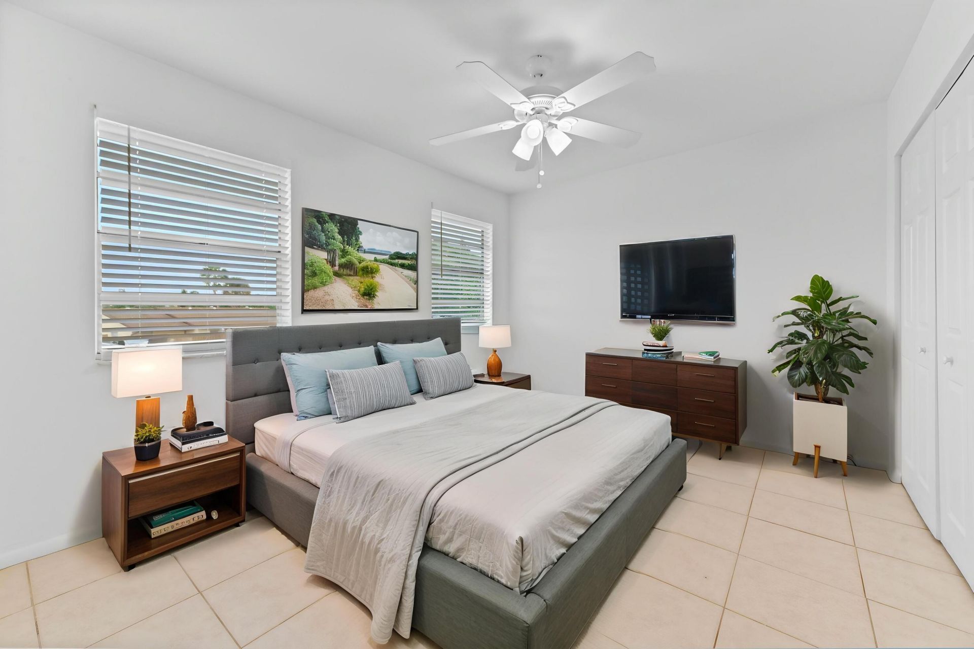 8600 Uranus Terrace, West Palm Beach, FL 33403 Photo