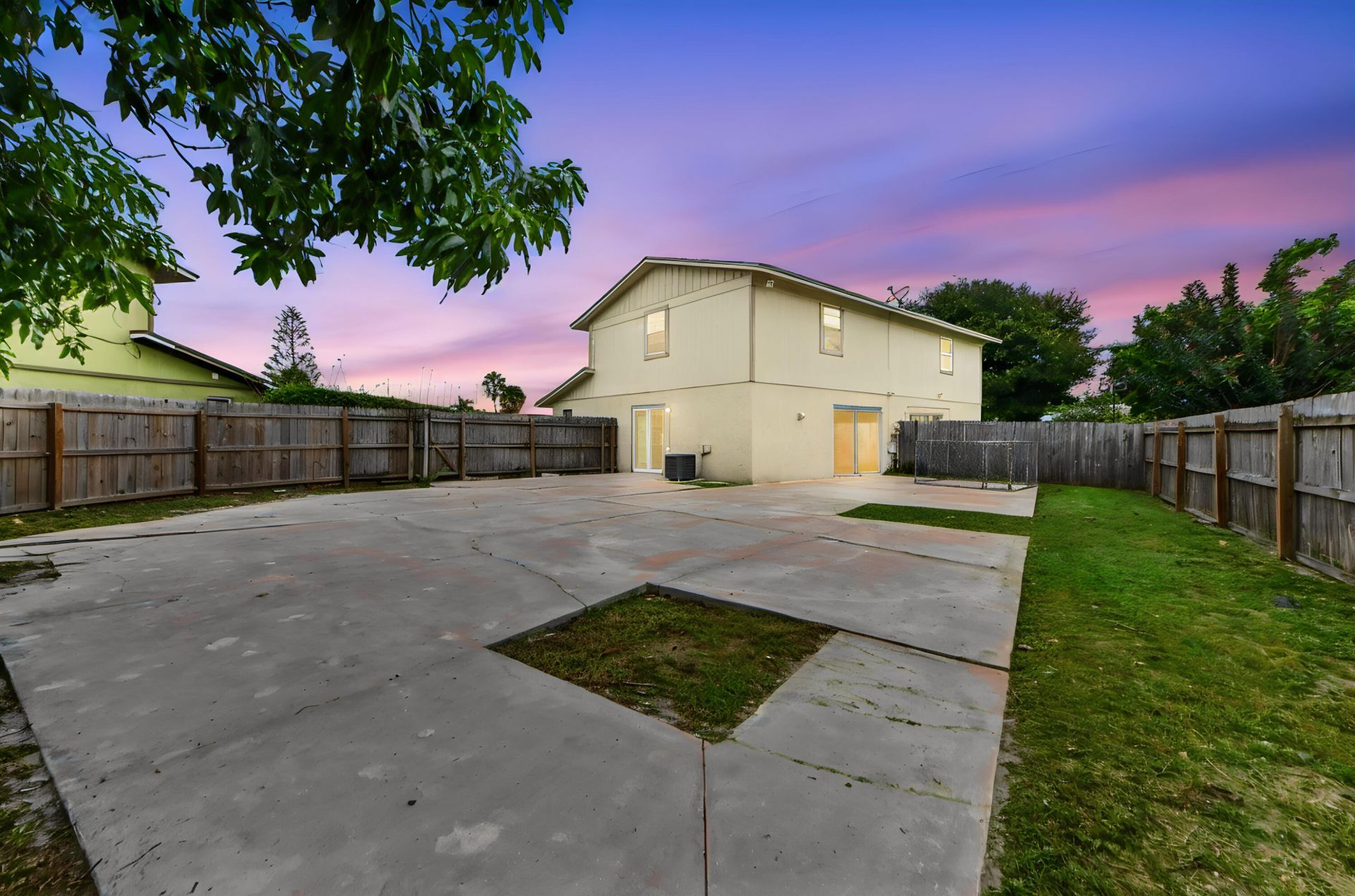 8600 Uranus Terrace, West Palm Beach, FL 33403 Photo