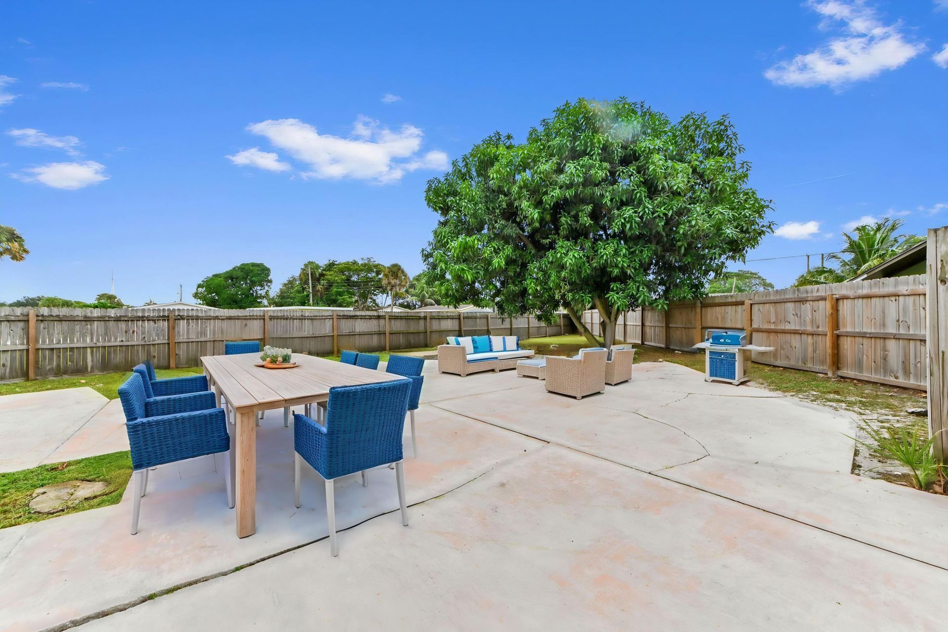 8600 Uranus Terrace, West Palm Beach, FL 33403 Photo