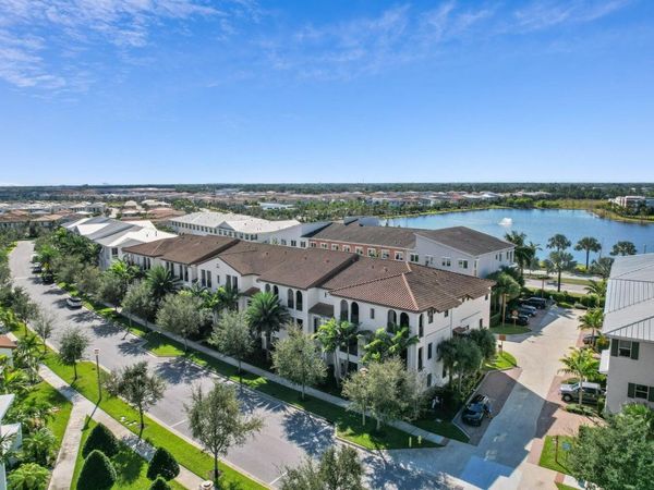 4083 Faraday Way, Palm Beach Gardens, FL 33418