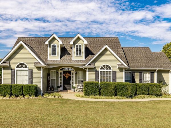 486 Jim Courtney Rd, Portland, TN 37148