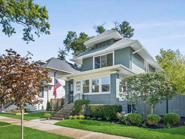 824 Lathrop Avenue , Forest Park, IL 60130