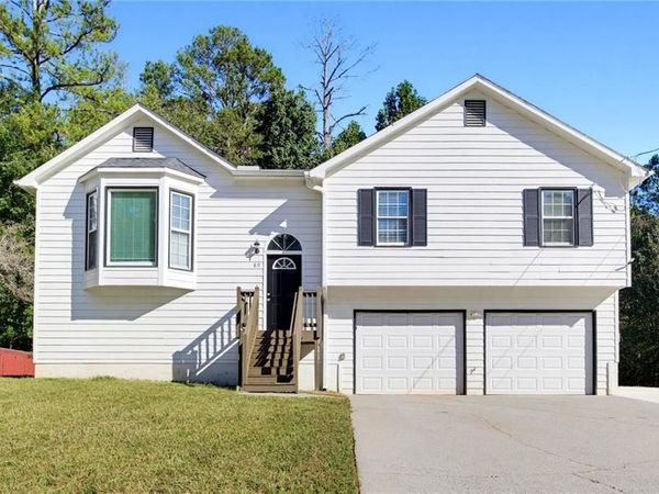 89 Indian Trail Drive , Powder Springs, GA 30127